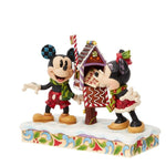 Mickey & Minnie Mouse Posting a Christmas Letter